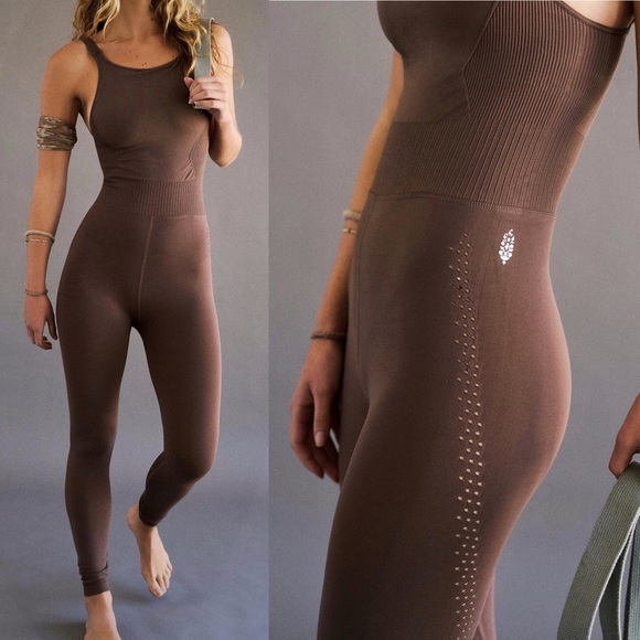 Free People Movement Good Karma High Neck Onesie Wild Mustang XS/S NEW with logo - Picture 1 of 17